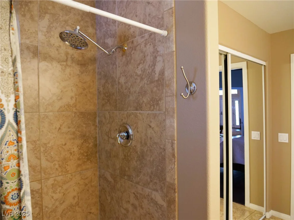 9705 Templemore, Las Vegas, NV 89129