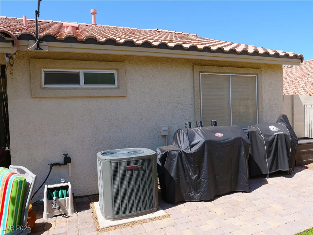 9705 Templemore, Las Vegas, NV 89129