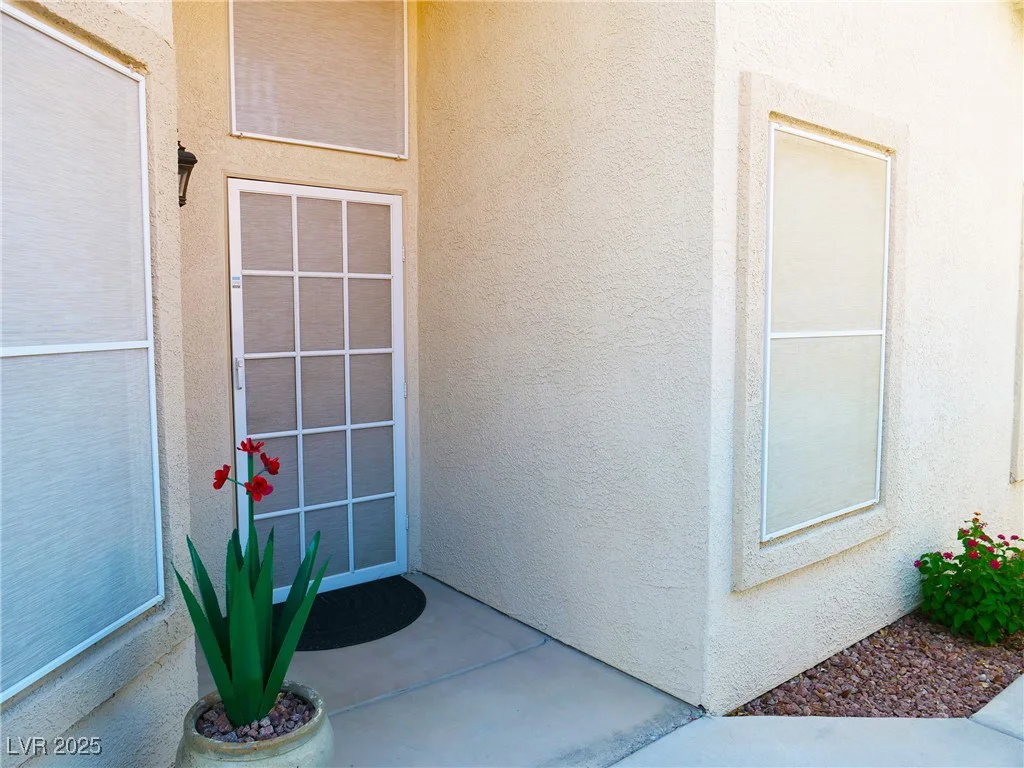 9705 Templemore, Las Vegas, NV 89129