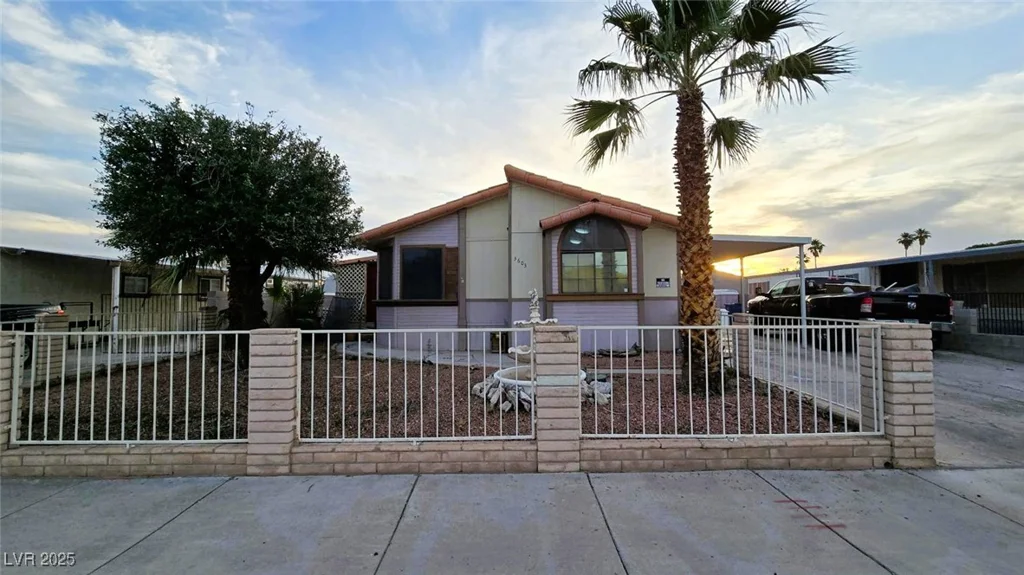 3603 Huerta, Las Vegas, NV 89121