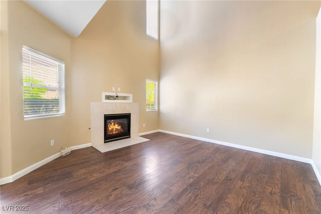 2152 Jasper Bluff, Las Vegas, NV 89117
