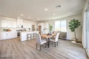 1027 Gentle Swan, Henderson, NV 89011