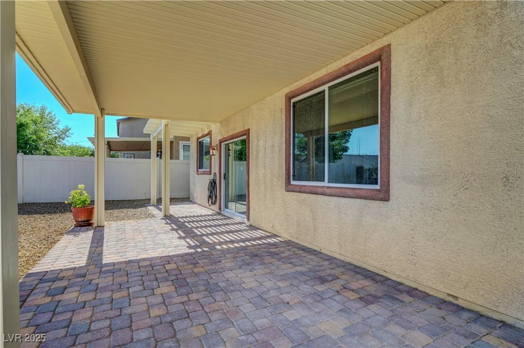405 Prairie Moon, North Las Vegas, NV 89084