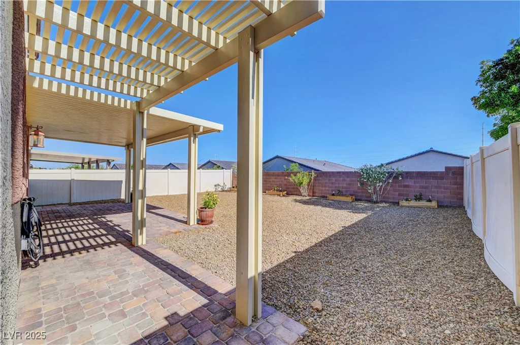 405 Prairie Moon, North Las Vegas, NV 89084