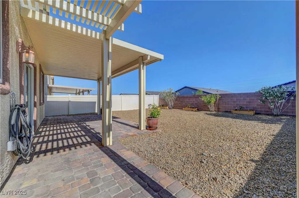 405 Prairie Moon, North Las Vegas, NV 89084