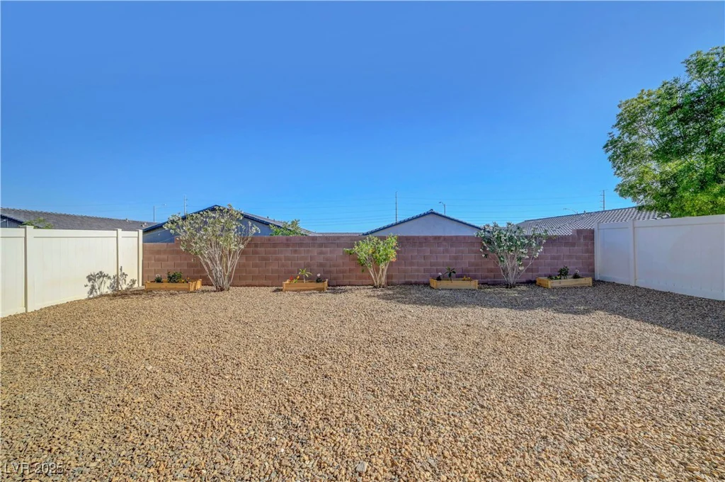 405 Prairie Moon, North Las Vegas, NV 89084