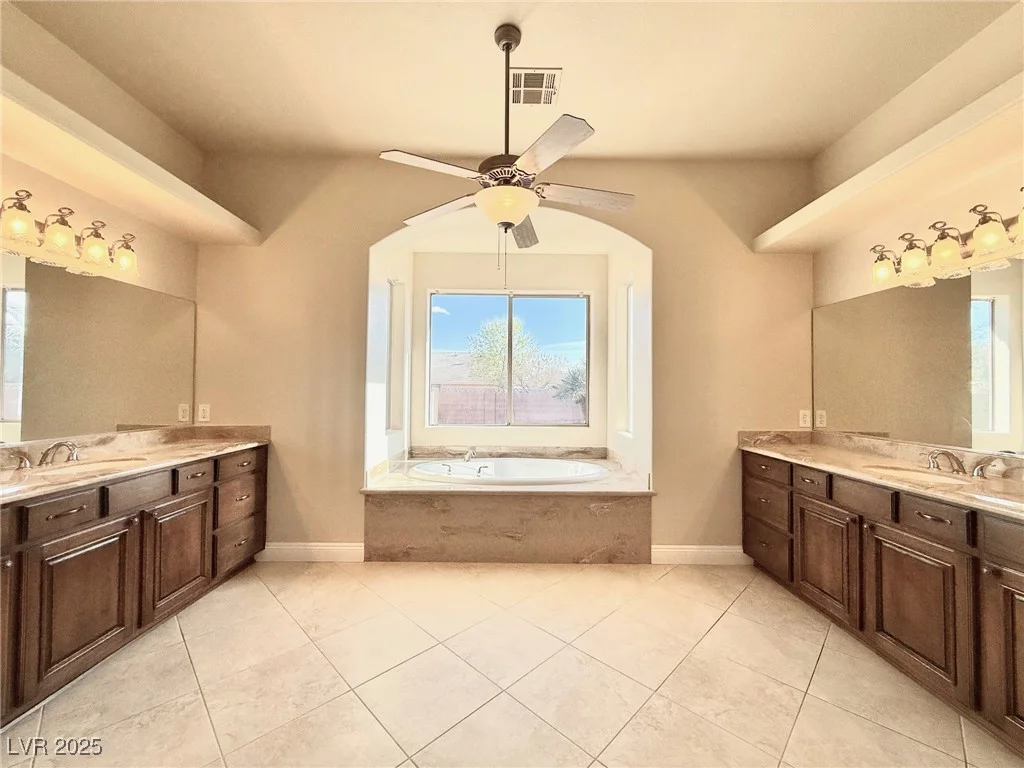 5451 Fernwood, Pahrump, NV 89061