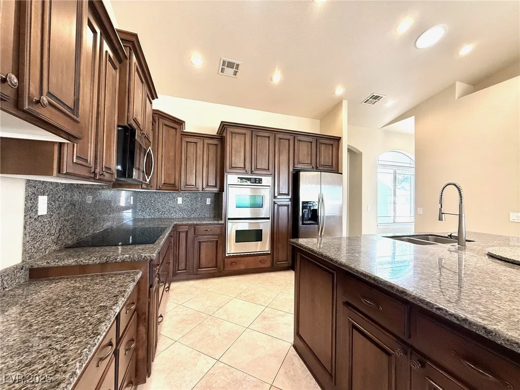 5451 Fernwood, Pahrump, NV 89061
