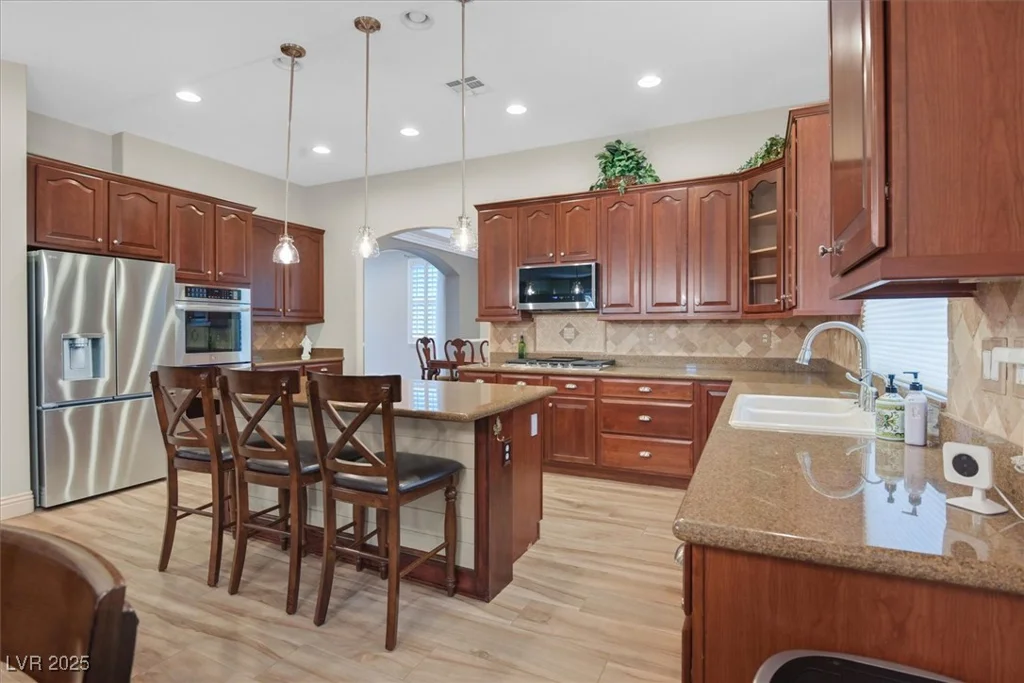 2555 Antique Blossom, Henderson, NV 89052