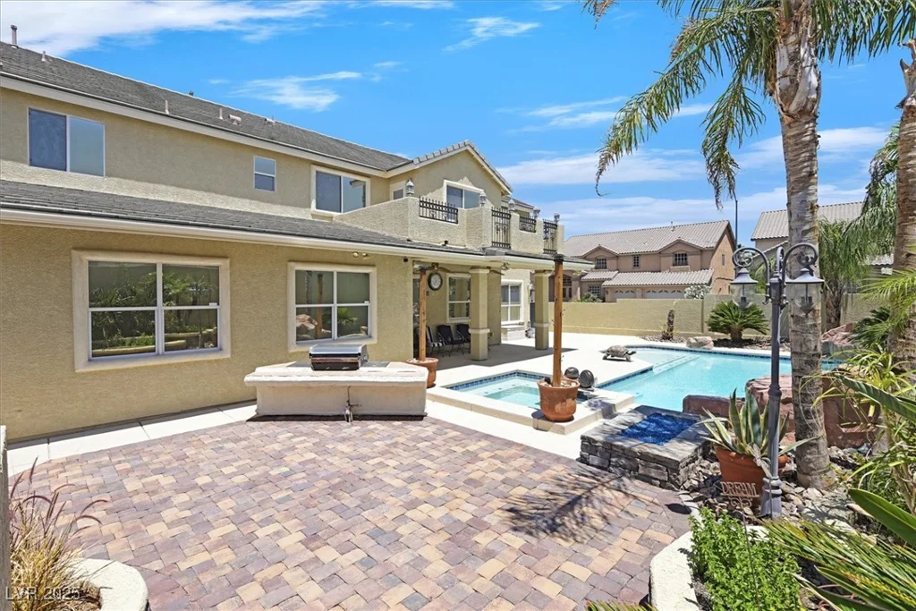 2555 Antique Blossom, Henderson, NV 89052
