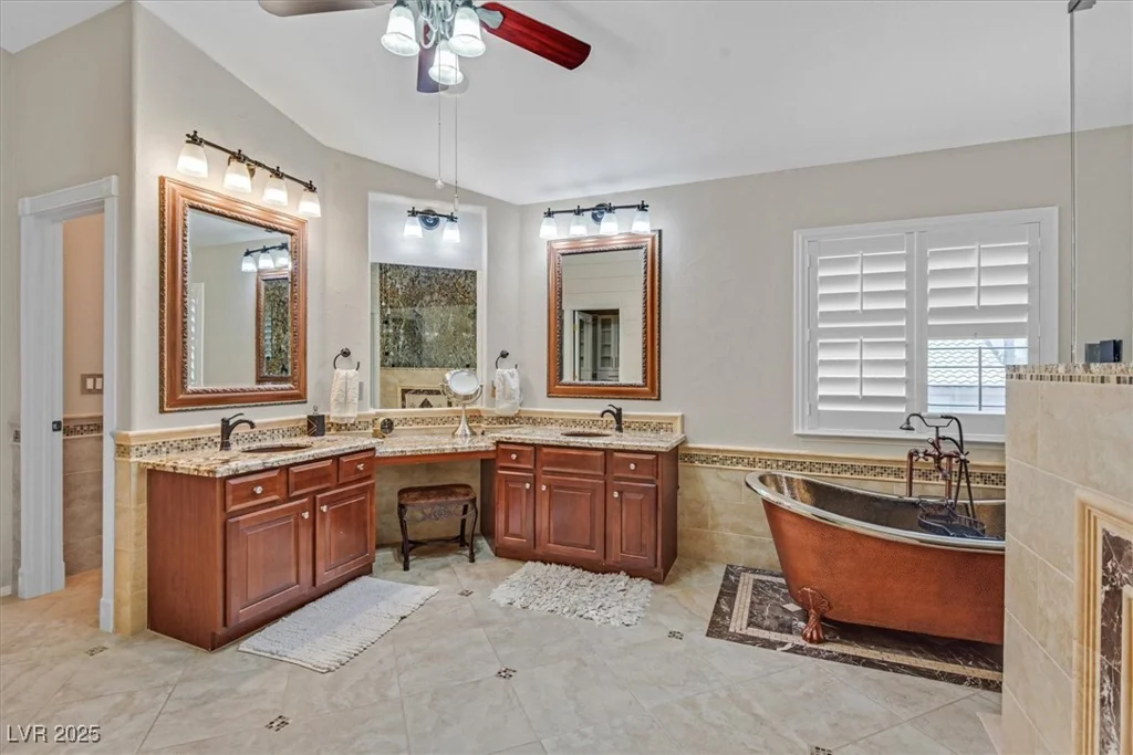 2555 Antique Blossom, Henderson, NV 89052
