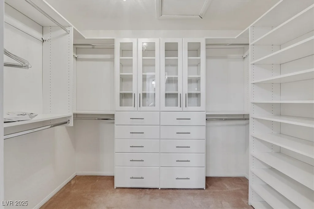 2555 Antique Blossom, Henderson, NV 89052