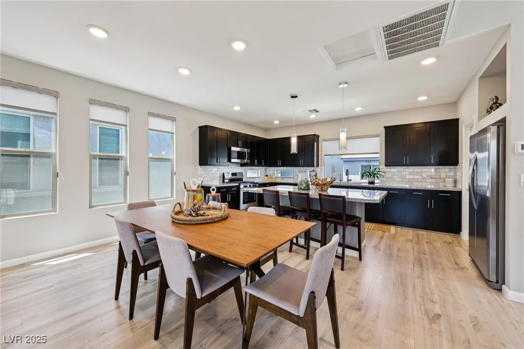 8042 Misty Canyon, Las Vegas, NV 89113