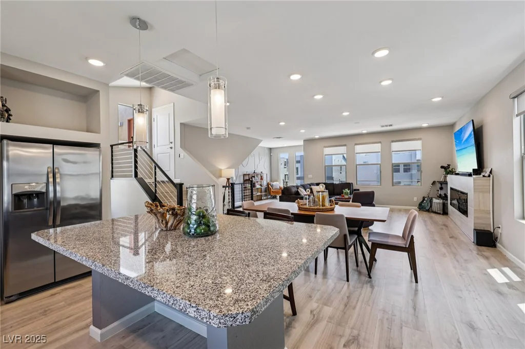 8042 Misty Canyon, Las Vegas, NV 89113