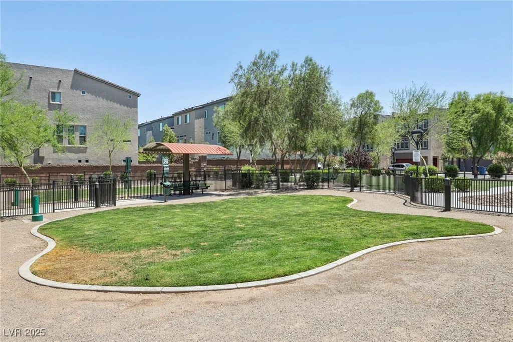 8042 Misty Canyon, Las Vegas, NV 89113