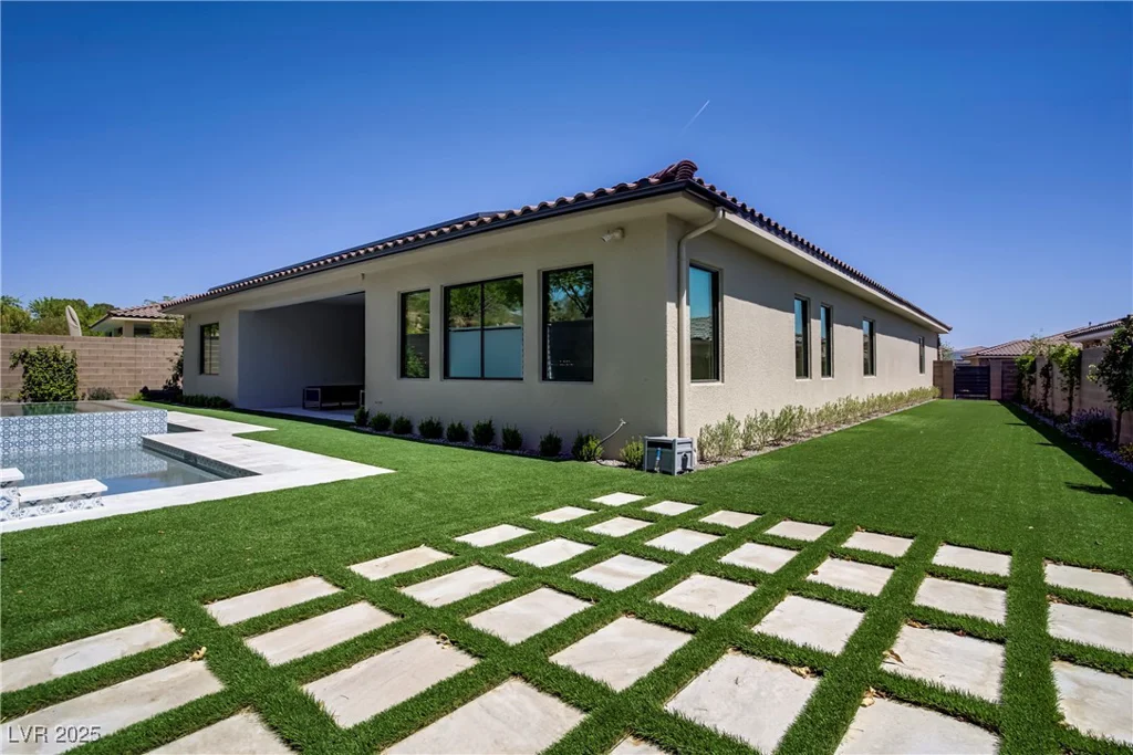 47 Garibaldi, Henderson, NV 89011