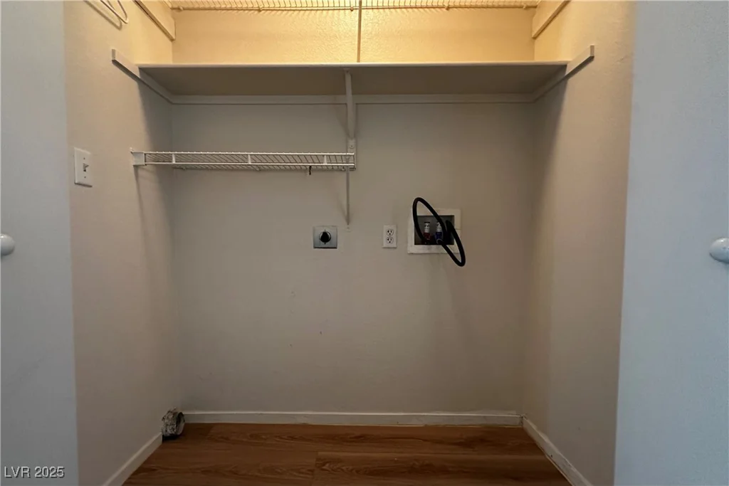 8410 Eldora, Las Vegas, NV 89117