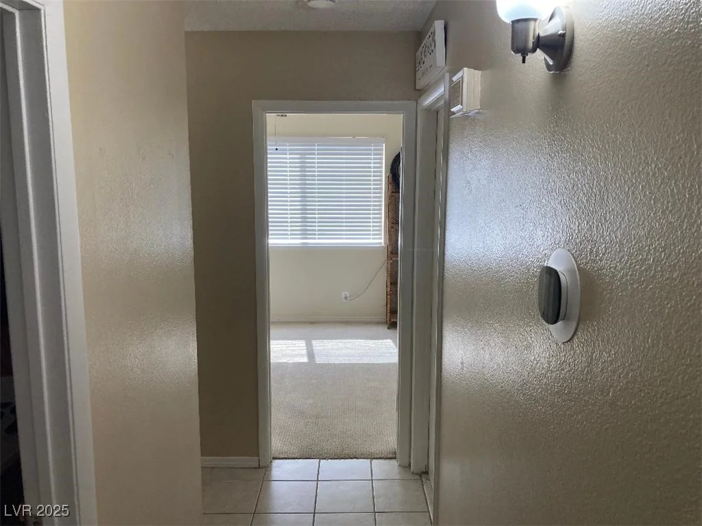 5821 Santa Catalina, Las Vegas, NV 89108
