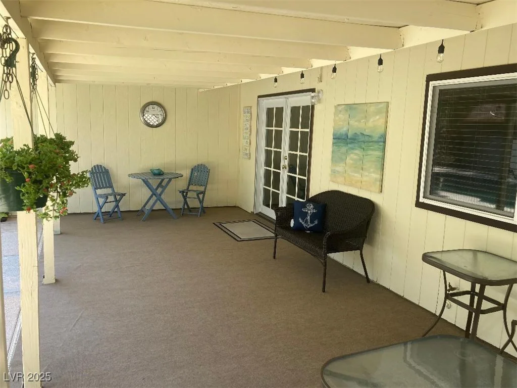 5821 Santa Catalina, Las Vegas, NV 89108