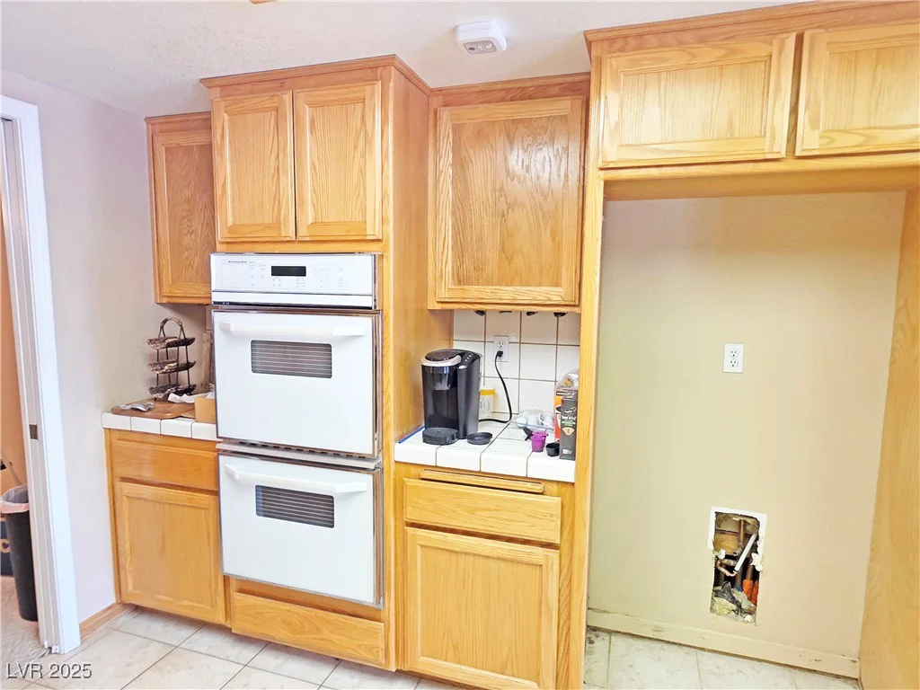 731 Calvada, Pahrump, NV 89048