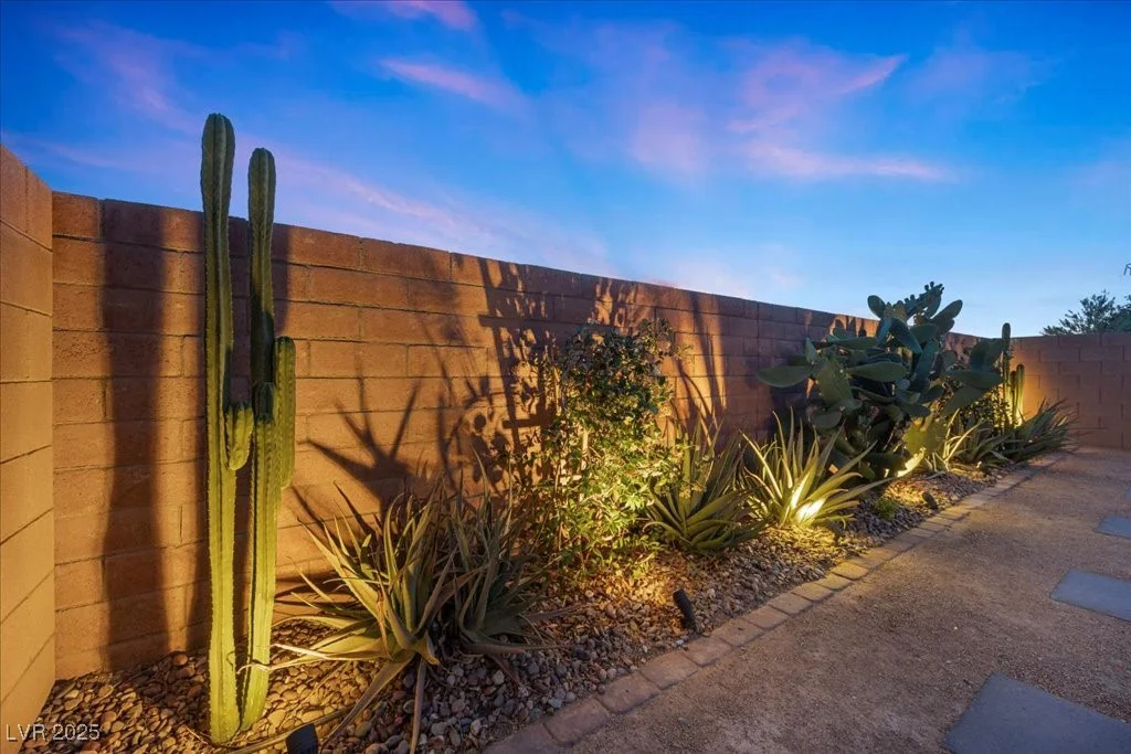 10431 Seelos, Las Vegas, NV 89178