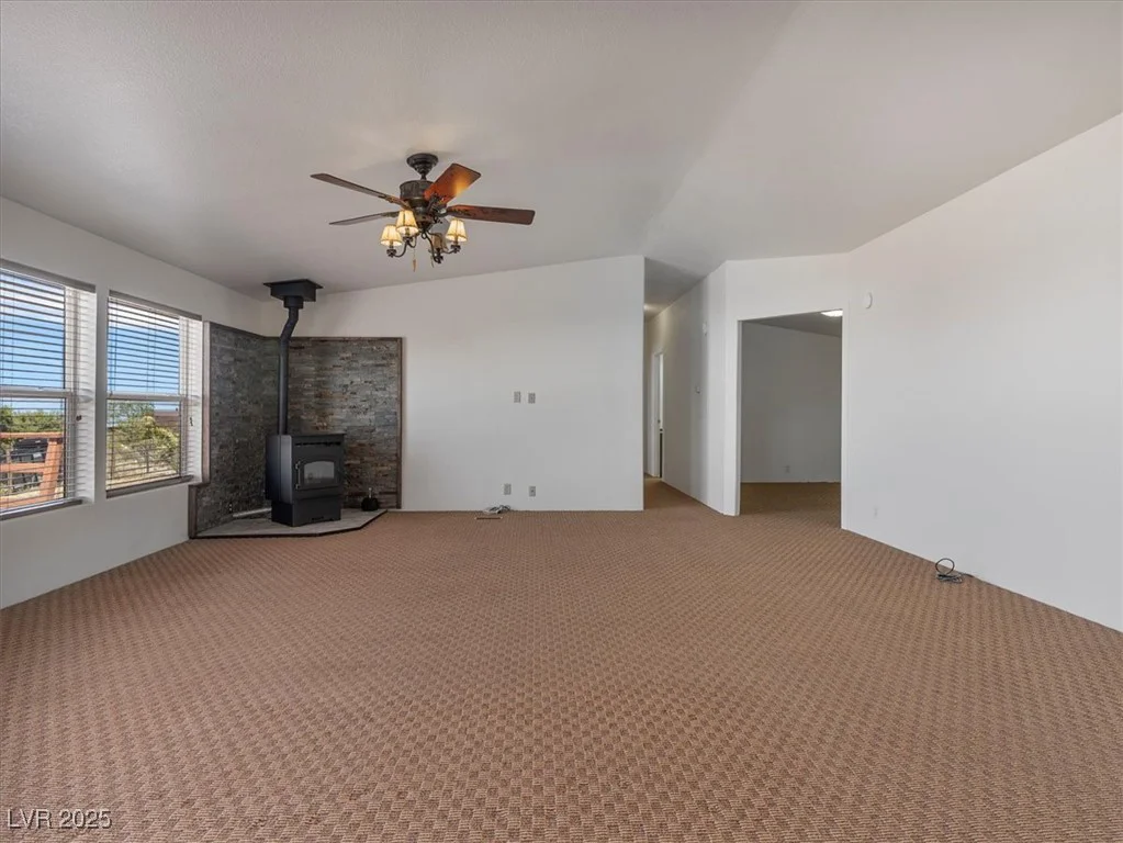 70 Camp Bonanza, Las Vegas, NV 89124