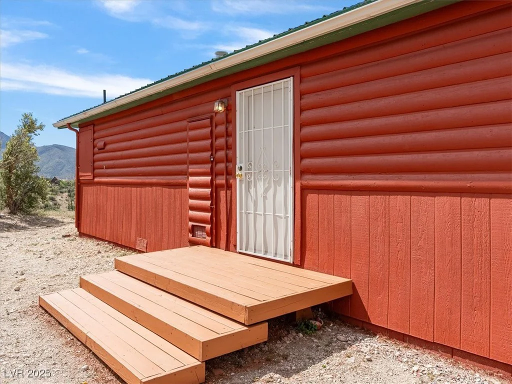 70 Camp Bonanza, Las Vegas, NV 89124