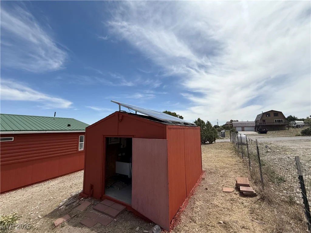 70 Camp Bonanza, Las Vegas, NV 89124