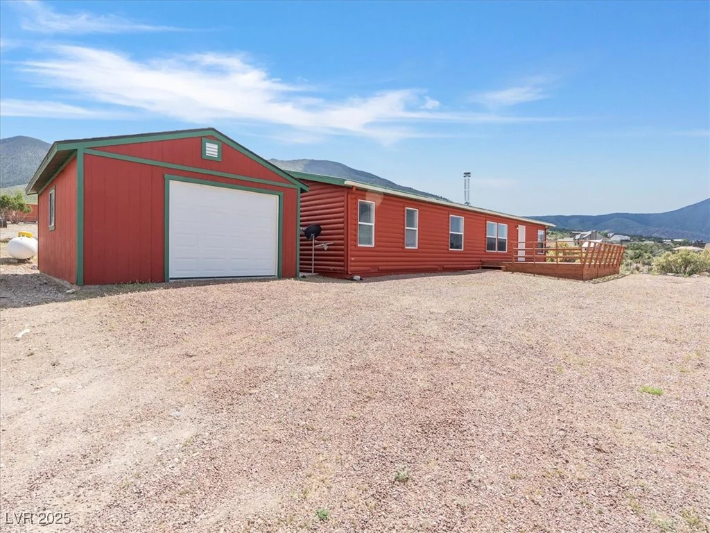 70 Camp Bonanza, Las Vegas, NV 89124