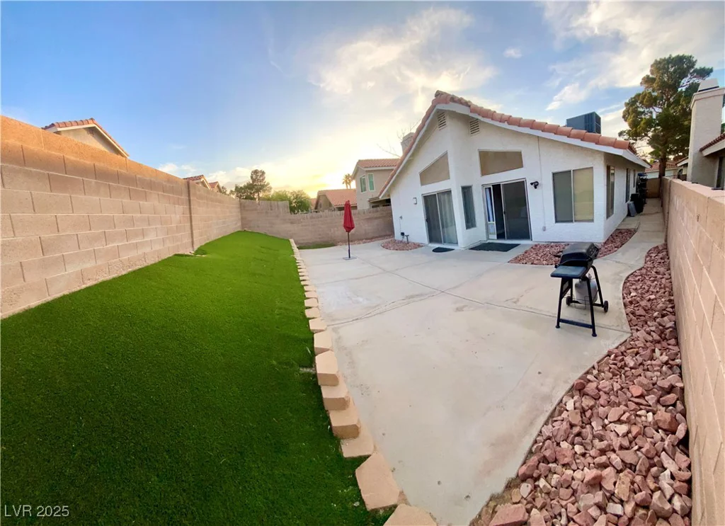 2813 Painted Rose, Henderson, NV 89074