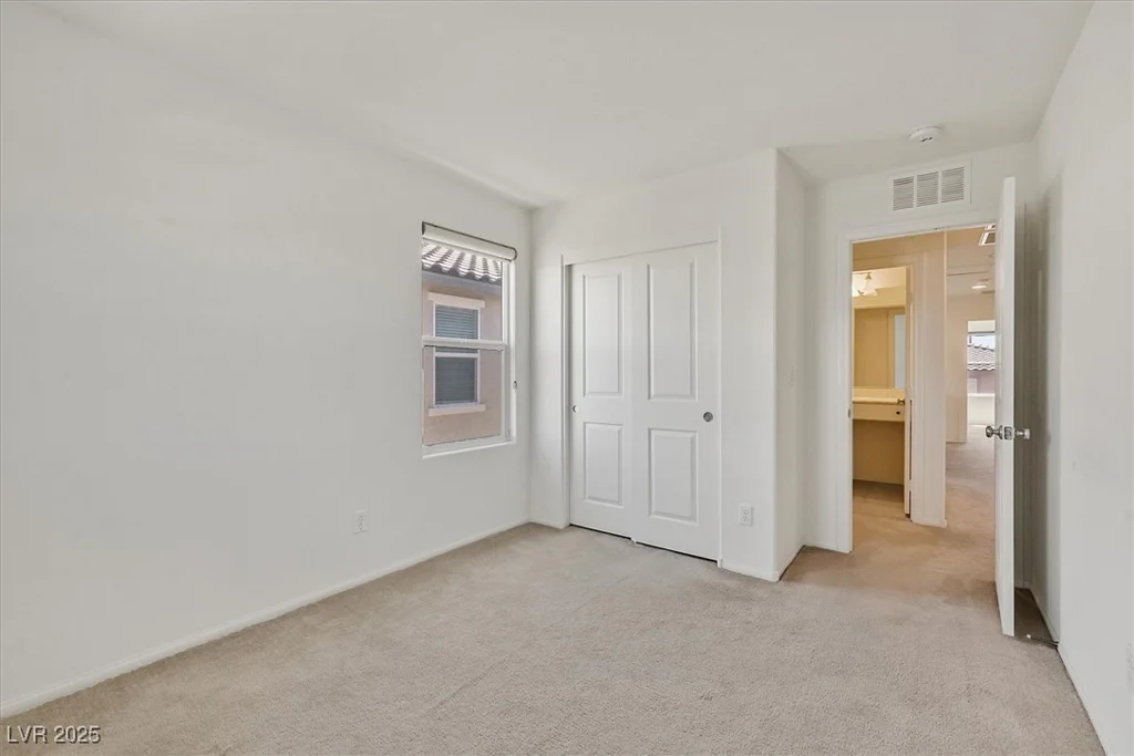 8755 Spanish Ridge, Las Vegas, NV 89148