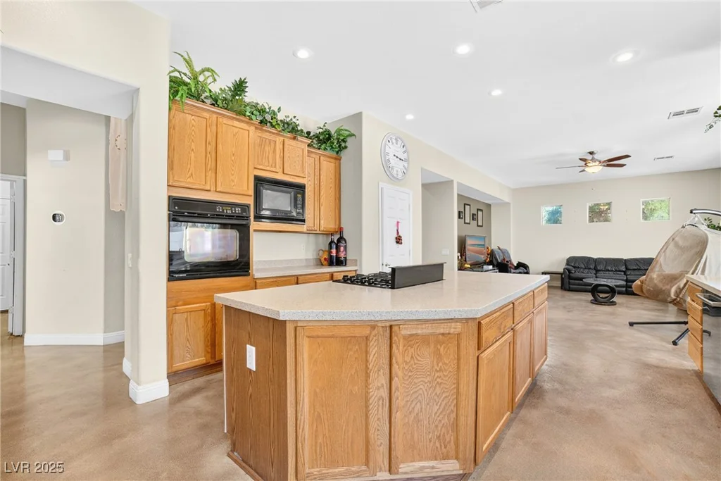 5043 Gable Crest, Las Vegas, NV 89141