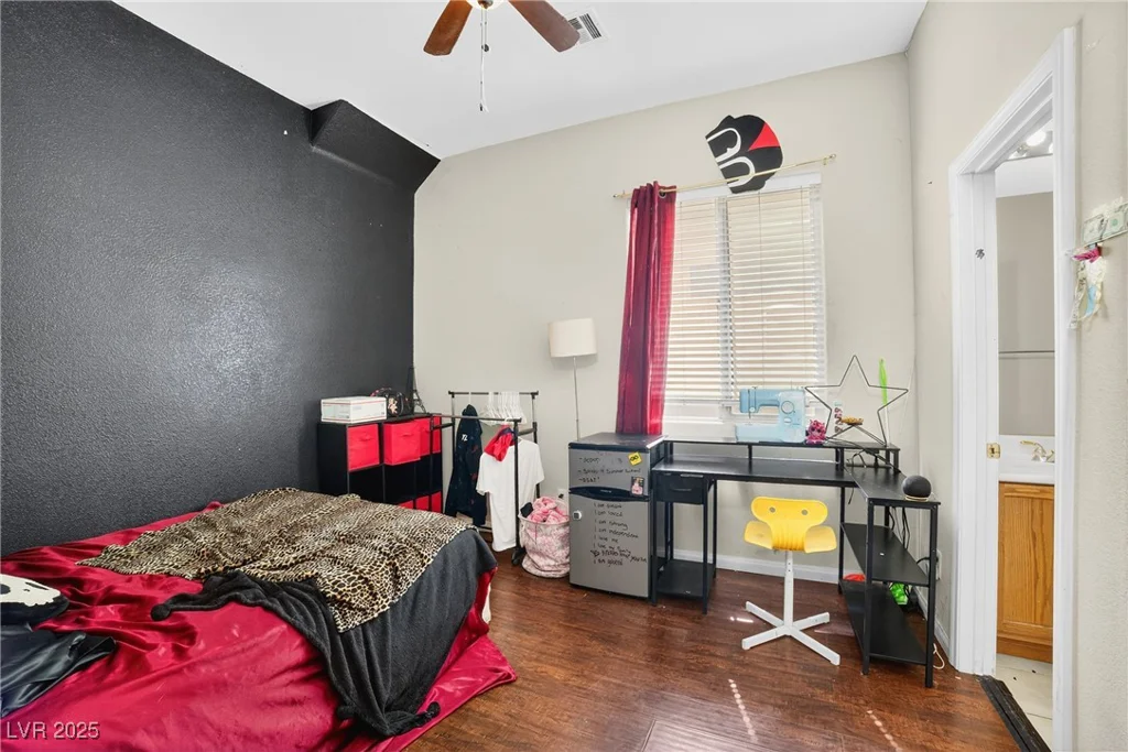 5043 Gable Crest, Las Vegas, NV 89141