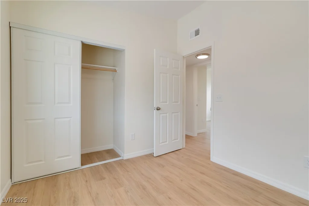 49 Constitution, Henderson, NV 89015