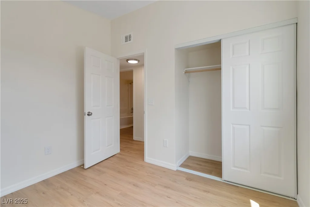 49 Constitution, Henderson, NV 89015