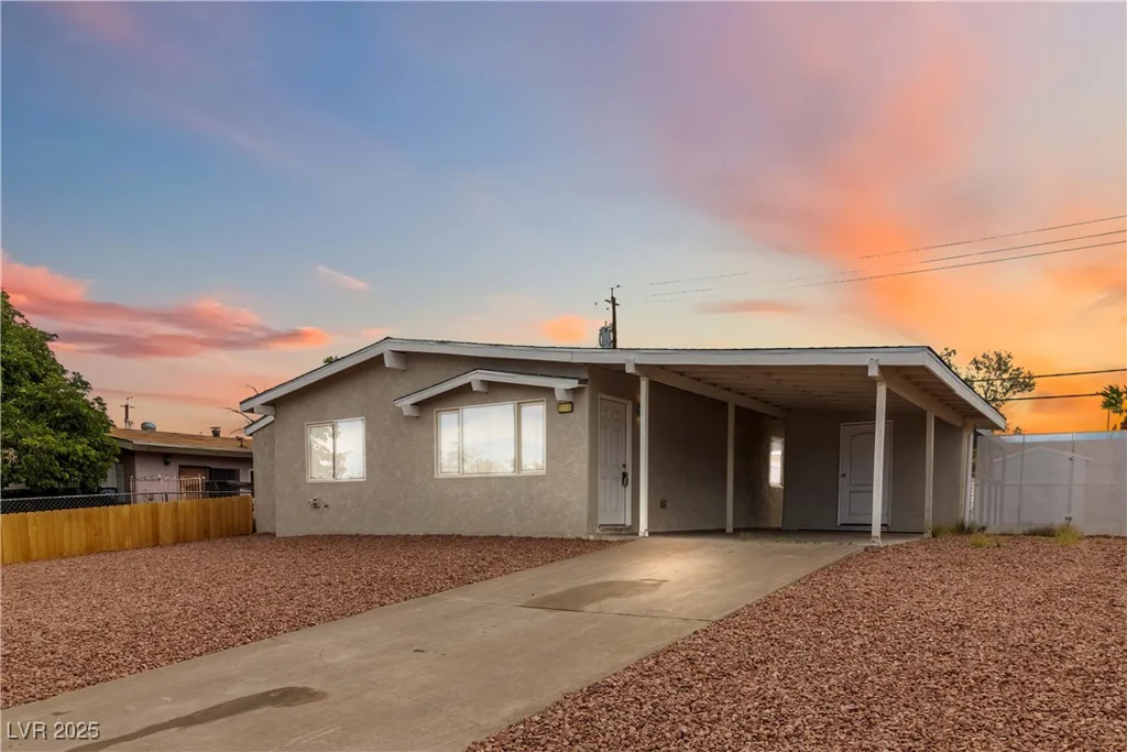 49 Constitution, Henderson, NV 89015