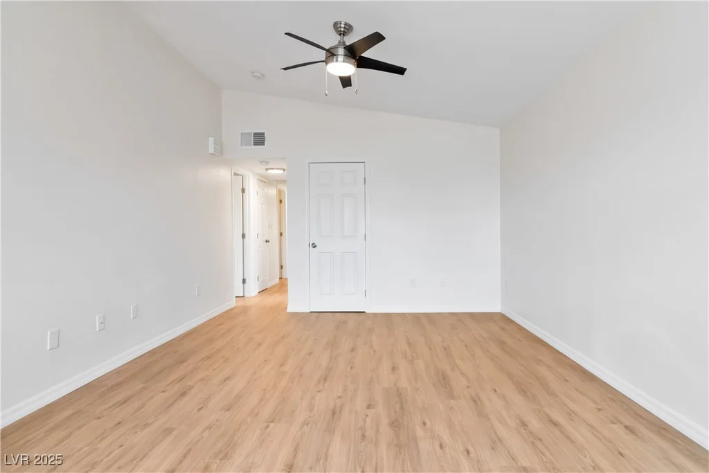 49 Constitution, Henderson, NV 89015