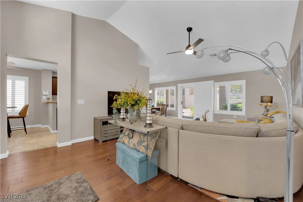 2701 Glencliff, Las Vegas, NV 89134