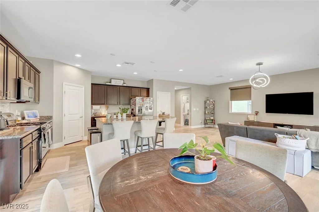 7720 Tiger Palm, Las Vegas, NV 89139