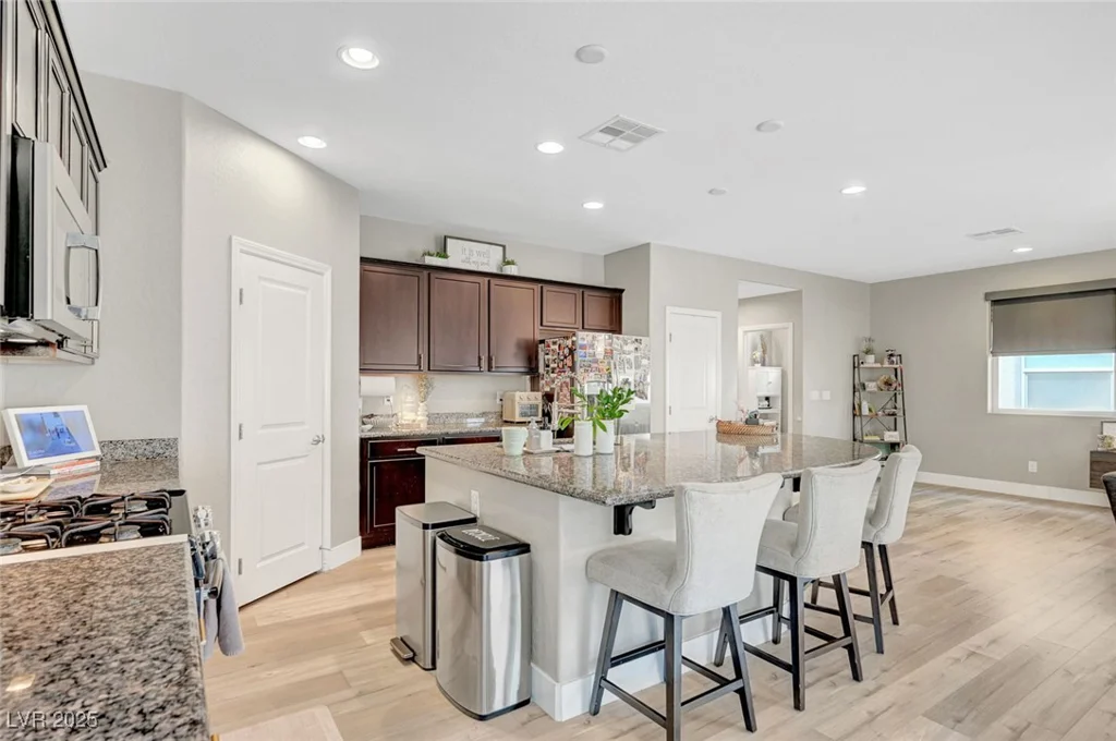 7720 Tiger Palm, Las Vegas, NV 89139