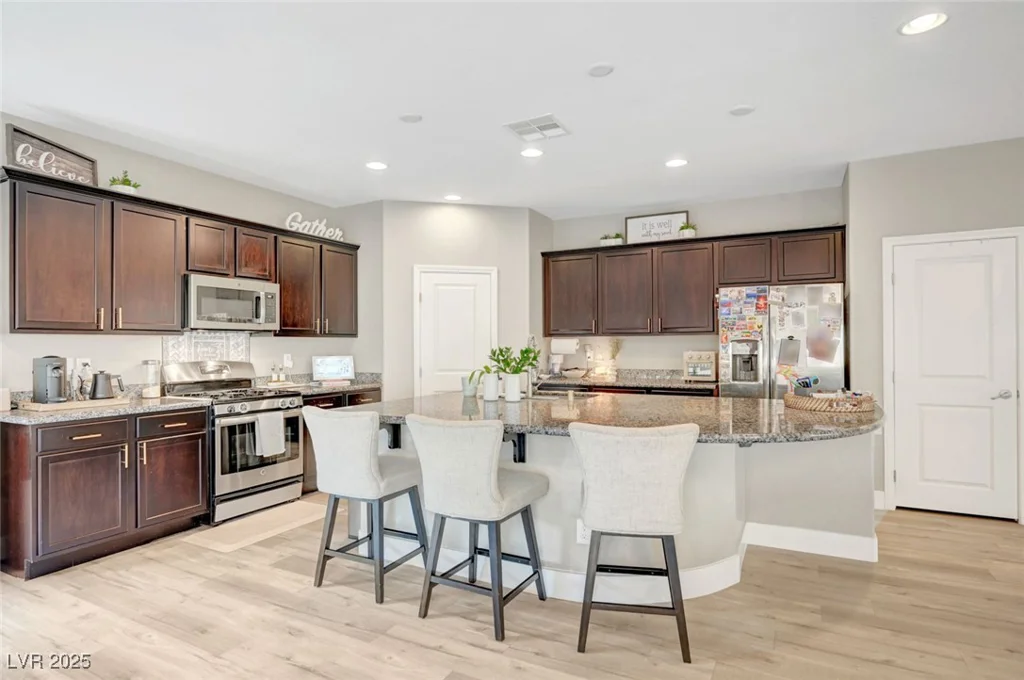 7720 Tiger Palm, Las Vegas, NV 89139