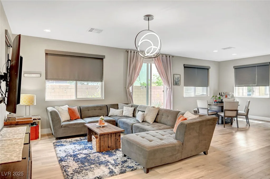 7720 Tiger Palm, Las Vegas, NV 89139