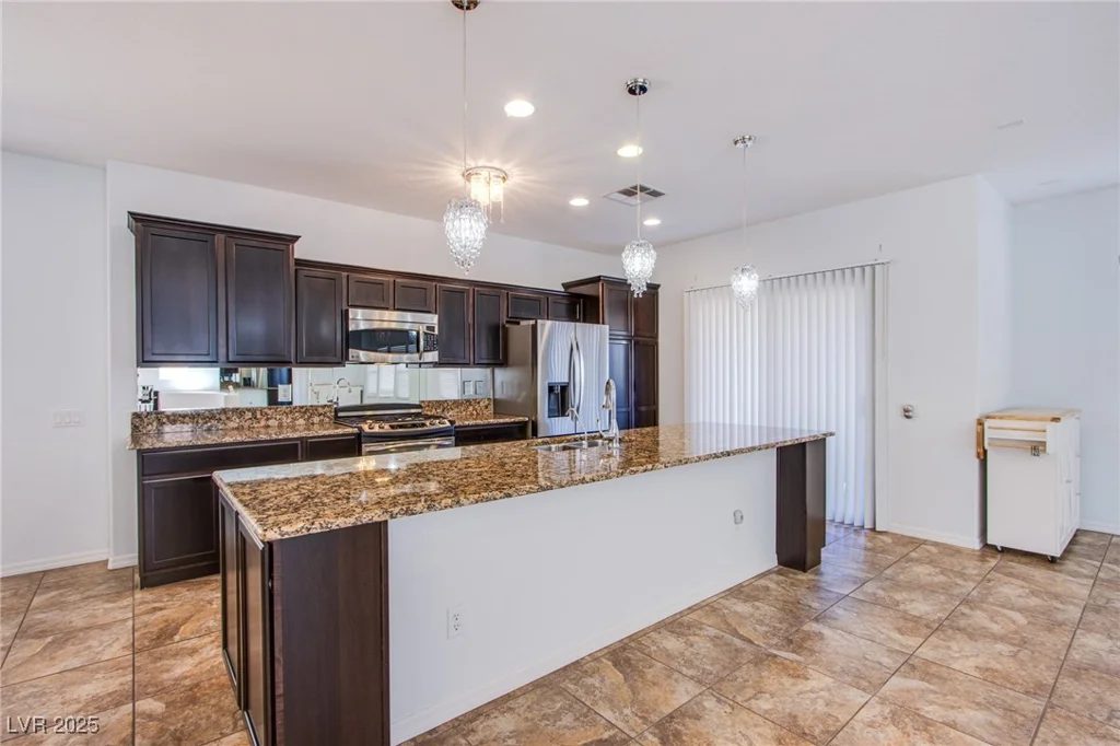 1794 MORRO VISTA, Las Vegas, NV 89135