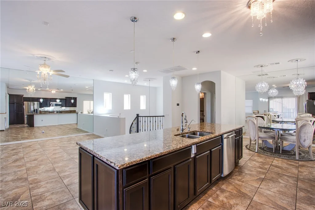 1794 MORRO VISTA, Las Vegas, NV 89135