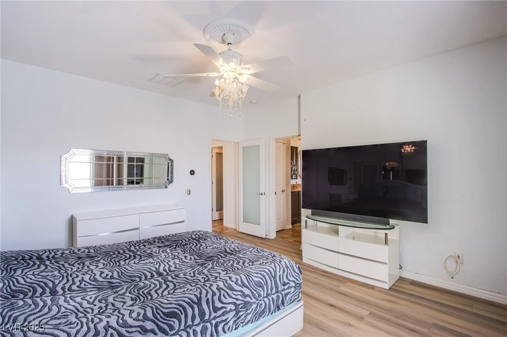 1794 MORRO VISTA, Las Vegas, NV 89135