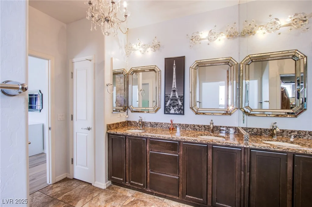 1794 MORRO VISTA, Las Vegas, NV 89135