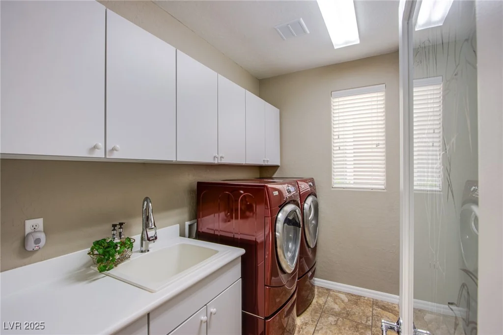 1794 MORRO VISTA, Las Vegas, NV 89135