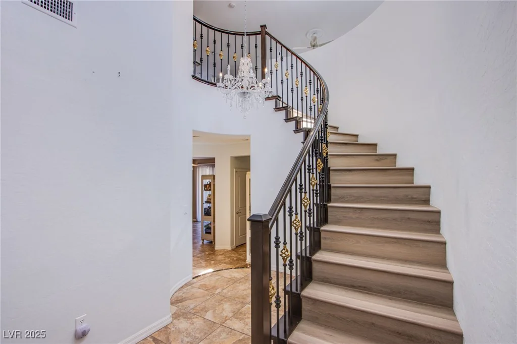 1794 MORRO VISTA, Las Vegas, NV 89135