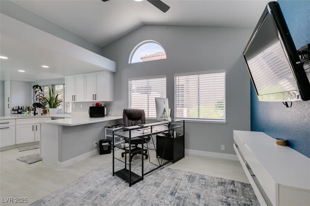 8150 Beaverbrook, Las Vegas, NV 89123