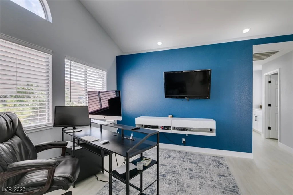 8150 Beaverbrook, Las Vegas, NV 89123